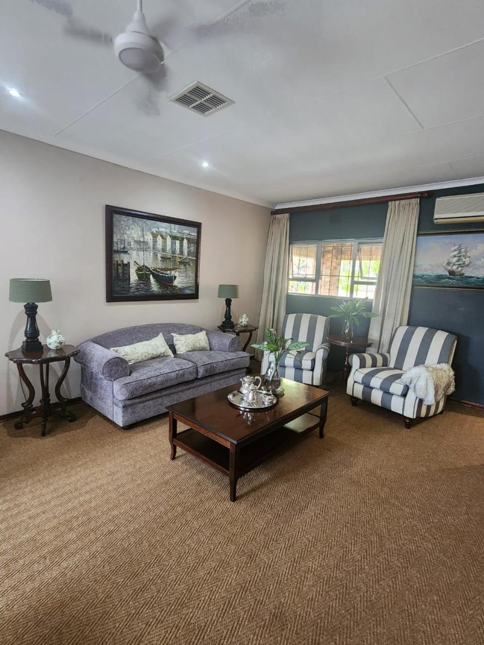 Hillton Manor Guest House Richards Bay Exterior foto