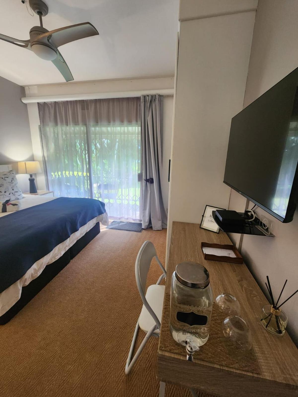 Hillton Manor Guest House Richards Bay Exterior foto